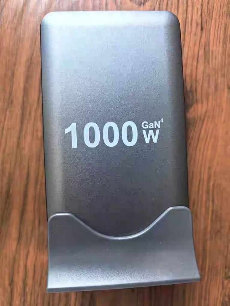 c타입 고속 충전기 GaN 1000w 8C2A 초고속 충전기 PD3.0 photo review
