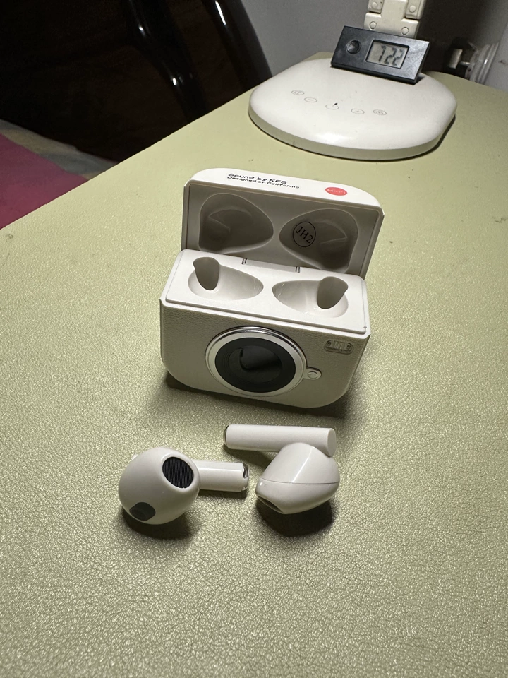 레트로 감성 카메라 블루투스 이어폰 무선 Hi-Fi 터치 이어버드 photo review