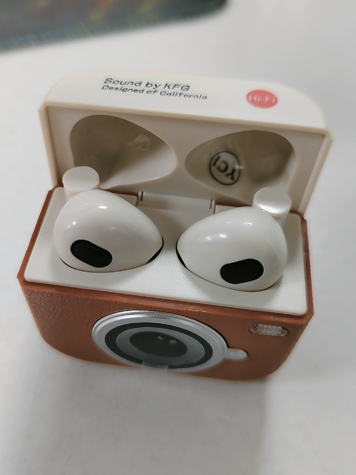레트로 감성 카메라 블루투스 이어폰 무선 Hi-Fi 터치 이어버드 photo review