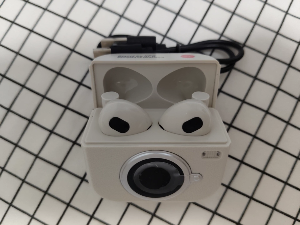 레트로 감성 카메라 블루투스 이어폰 무선 Hi-Fi 터치 이어버드 photo review