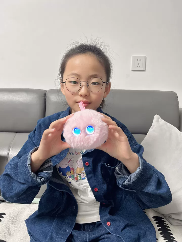AI 대화 인형 음성대화 WiFi 연결 터치 반응 스마트 미니 인형 귀여운 인형 키링 가방 장식 힐링 장난감 photo review